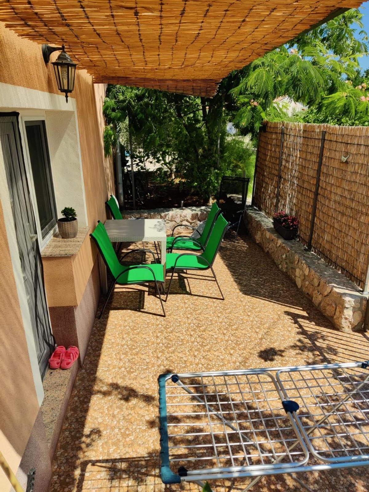 Apartman Kristina Врбник Екстер'єр фото